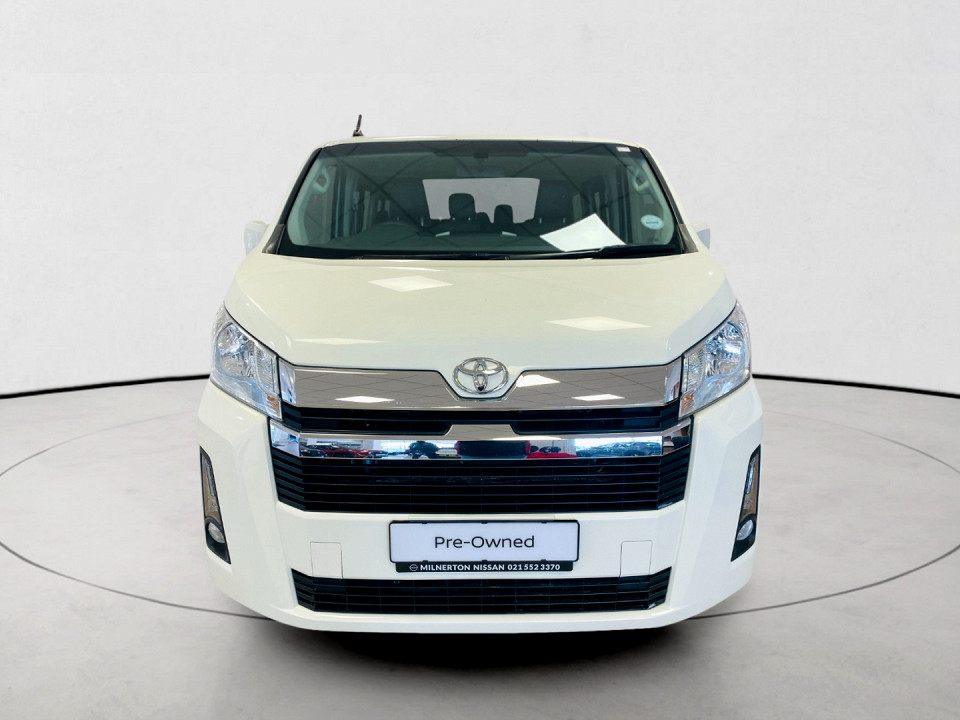 TOYOTA QUANTUM 2.8 GL 11 SEAT, image 2