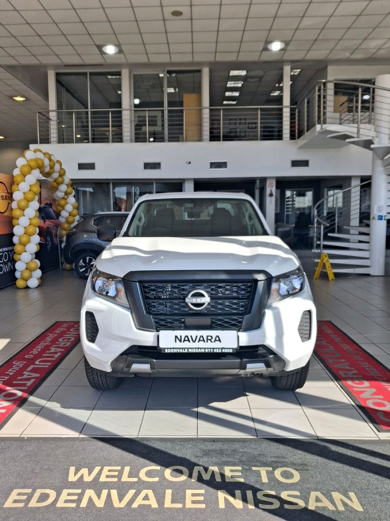 NISSAN NAVARA 2.5DDTi SE PLUS A/T D/C P/U, image 1