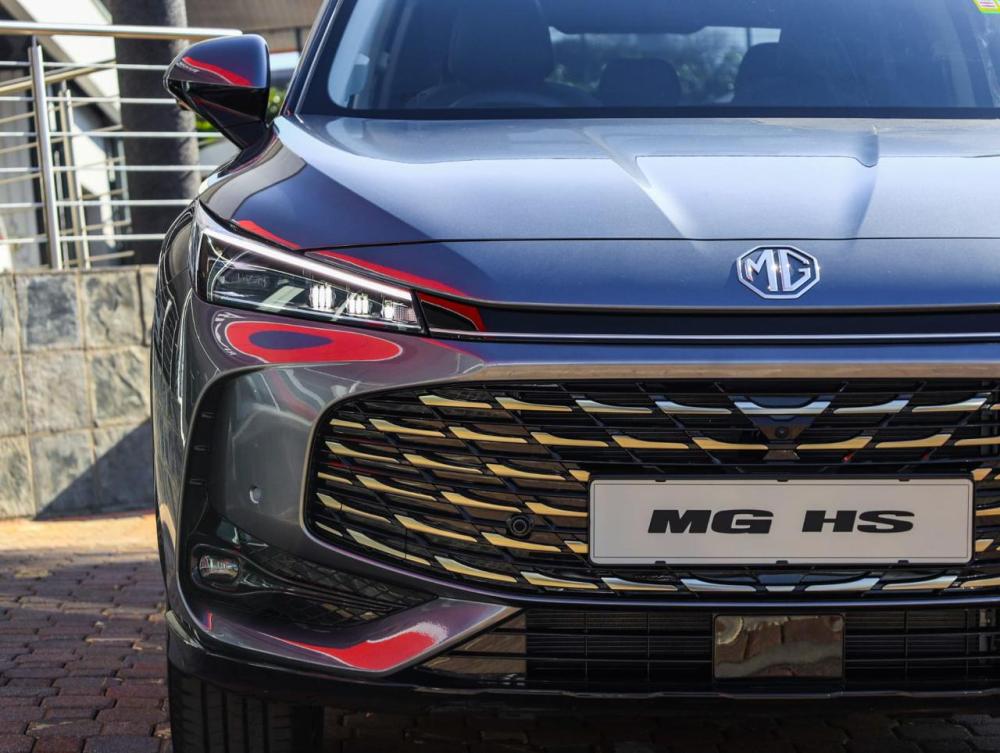MG HS 1.5T LUXURY A/T, image 2