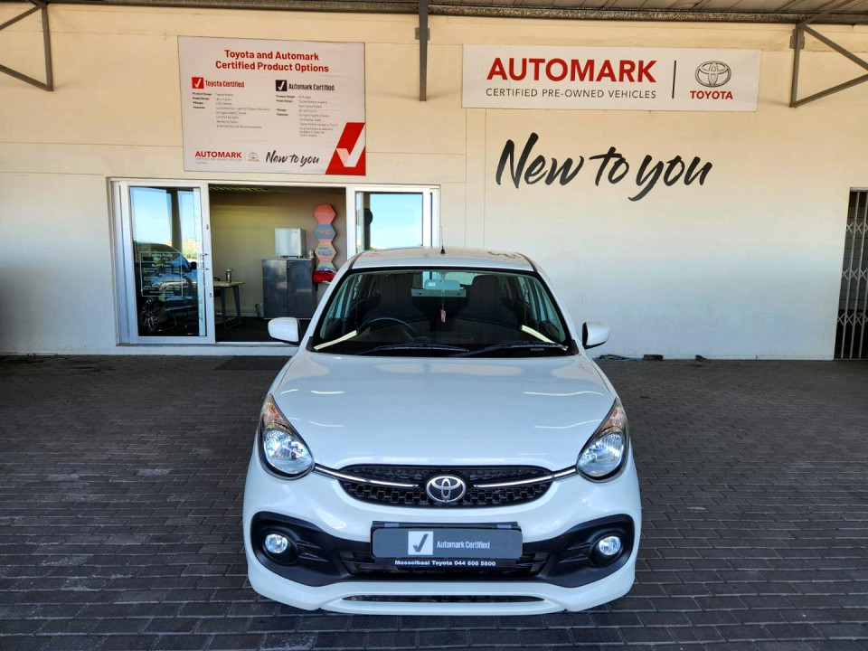 TOYOTA VITZ 1.0 XR AMT, image 2