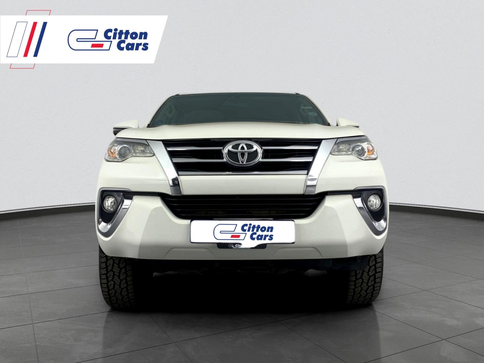 TOYOTA FORTUNER 2.4GD-6 R/B, image 2
