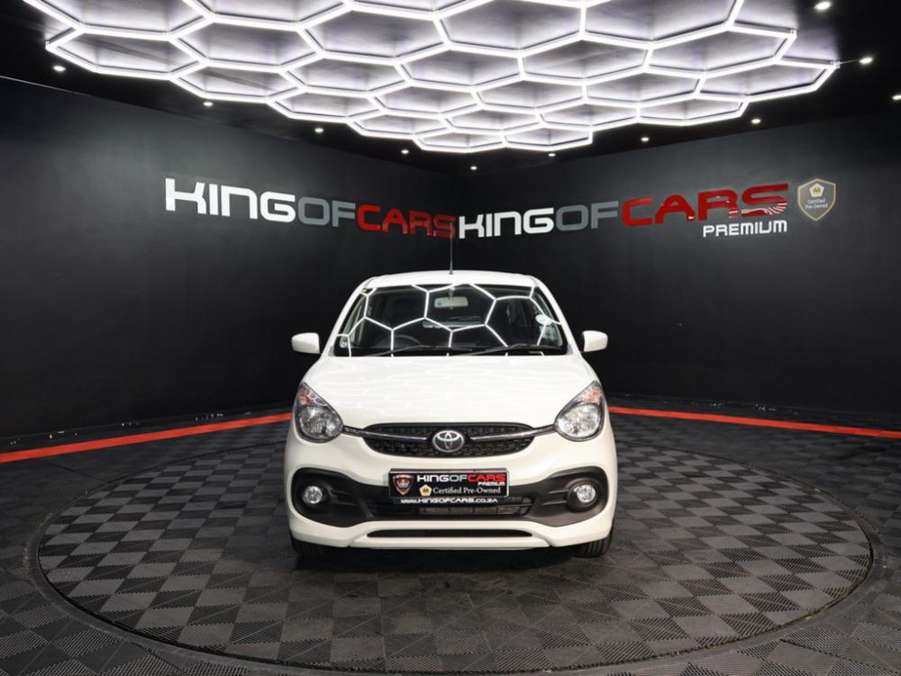 Toyota Vitz 1.0 XR, image 2