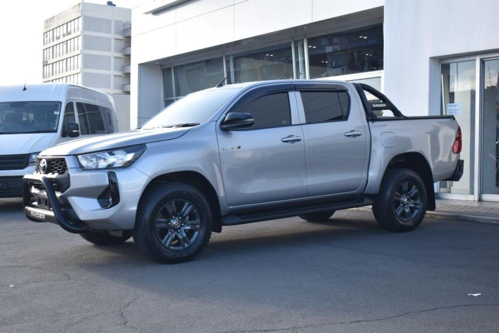 Toyota Hilux 2.4 4X4 RaiderX AT, image 1