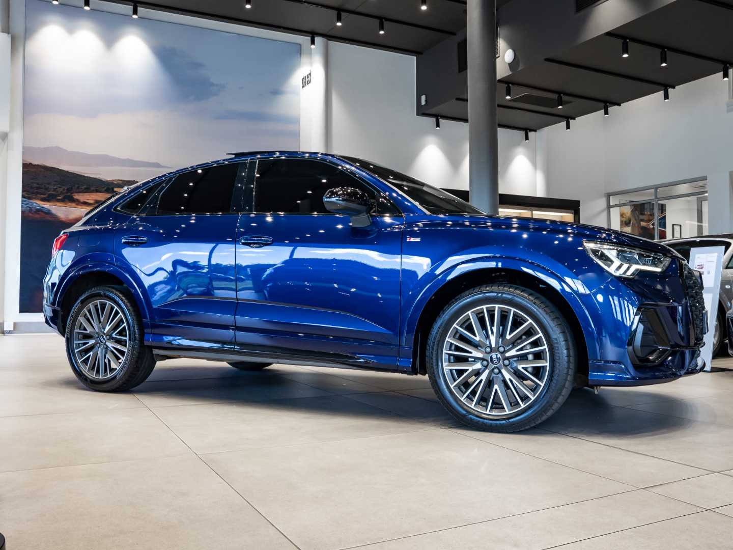 AUDI Q3 SPORTBACK 35 TFSI BLACK EDITION, image 2