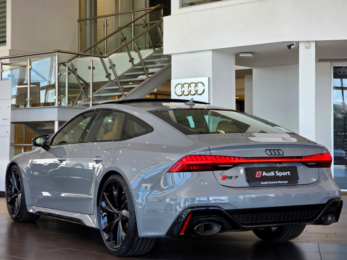 AUDI RS6 AVANT PERFORMANCE QUATTRO, image 2