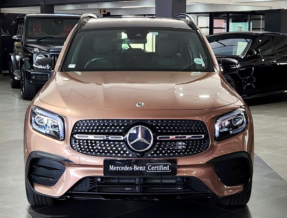 MERCEDES-BENZ GLB220d 4MATIC, image 2