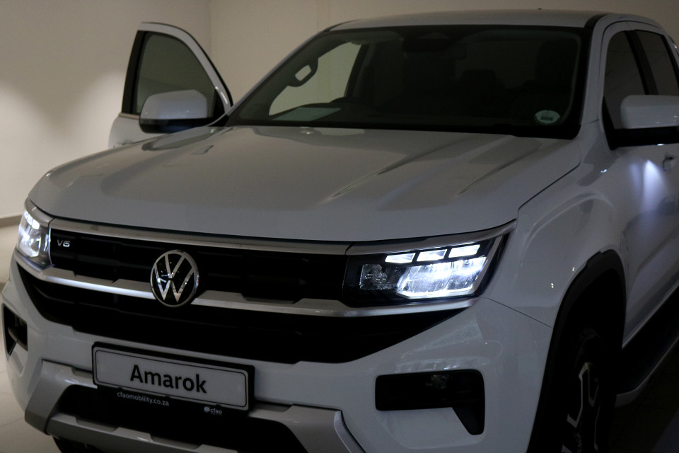 VOLKSWAGEN AMAROK 3.0TDI V6 184KW 4MOT STYLE A/T D/C P/U, image 2