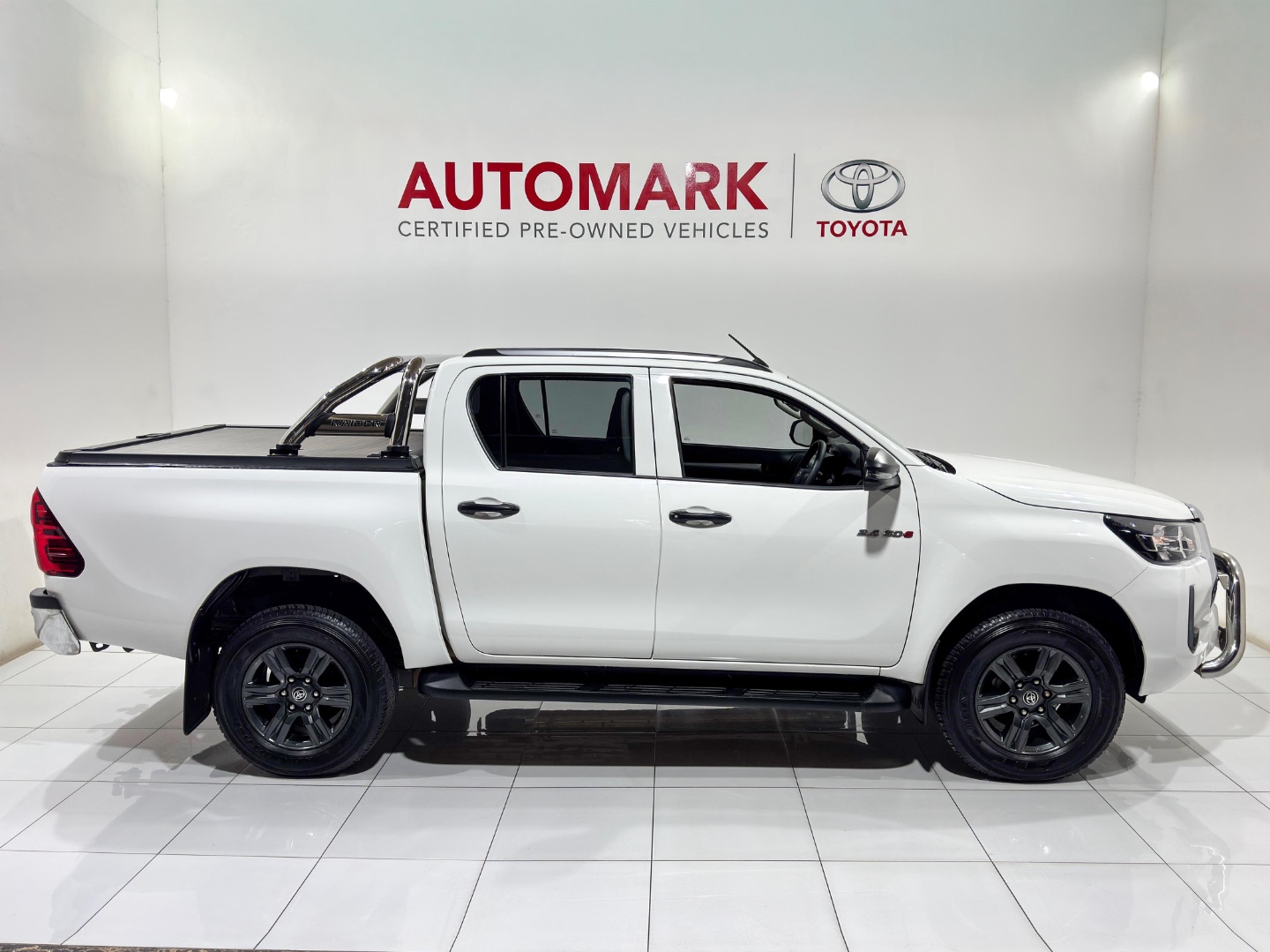 Toyota Hilux Double Cab  2.4GD6 RB Raider AT, image 1