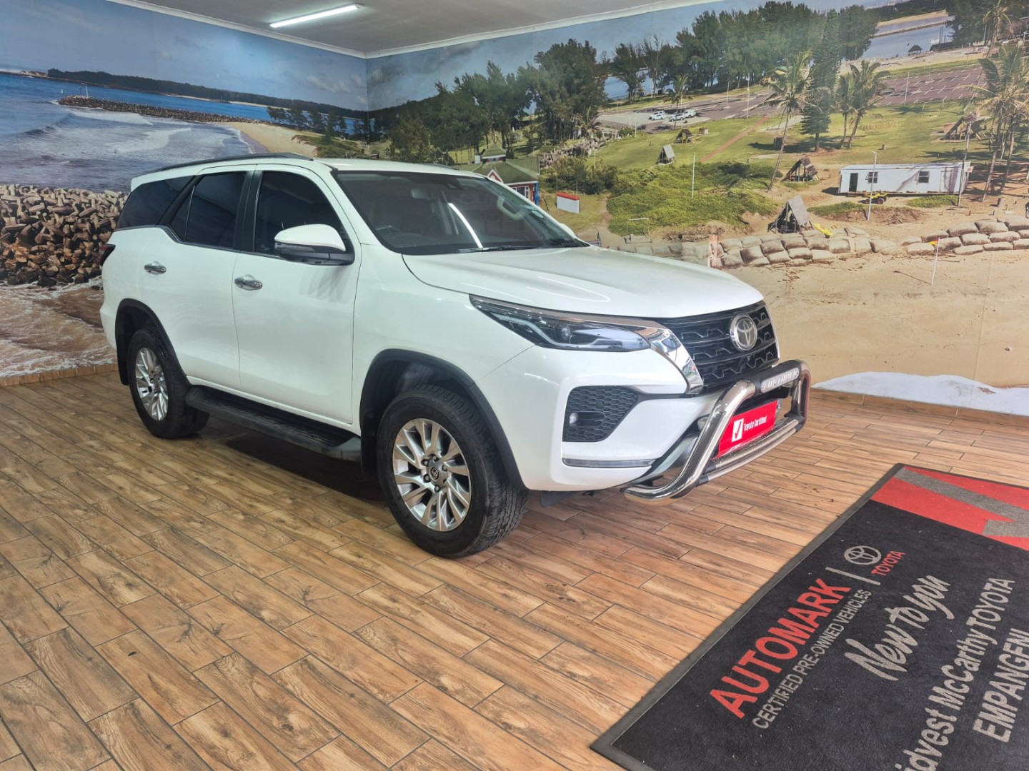 Toyota Fortuner 2.8GD-6 VX A/T, image 1