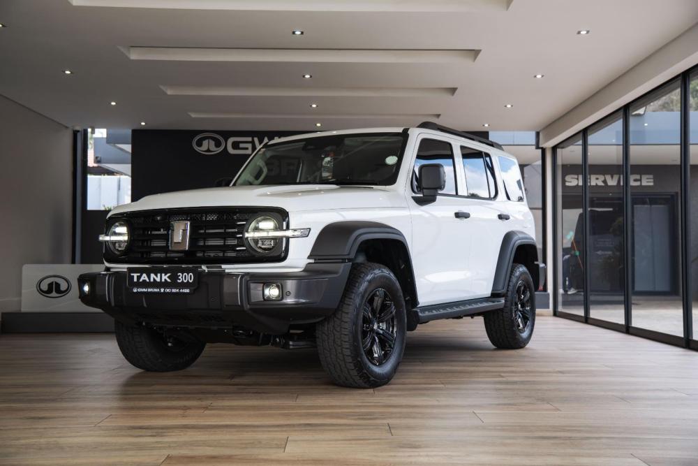 GWM Tank 300 2.4TD 9AT 4X4 Super Luxury, image 1