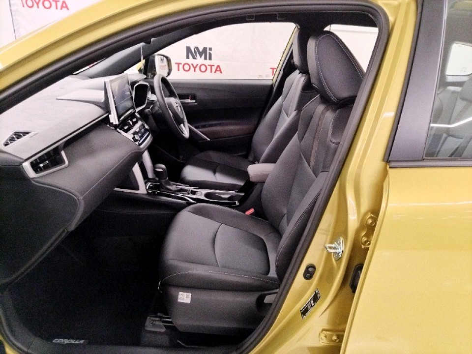 TOYOTA COROLLA CROSS 1.8 XR , image 1