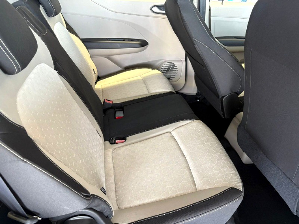 RENAULT TRIBER 1.0 TECHNO, image 2