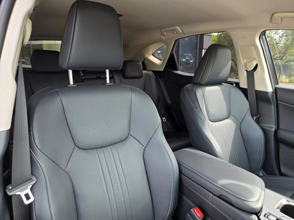 LEXUS NX 250 EX, image 2