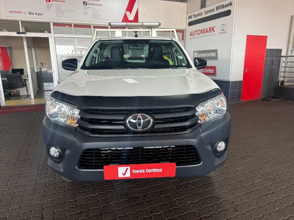TOYOTA HILUX 2.4 GD-6 SR 4X4 P/U S/C, image 2