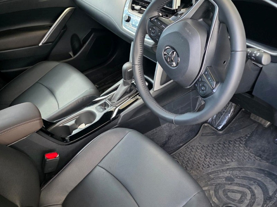 TOYOTA COROLLA CROSS 1.8 XR HYBRID, image 2