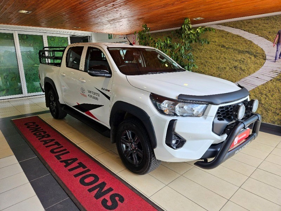 TOYOTA HILUX 2.4 GD-6 RAIDER 4X4 A/T P/U D/C, image 1