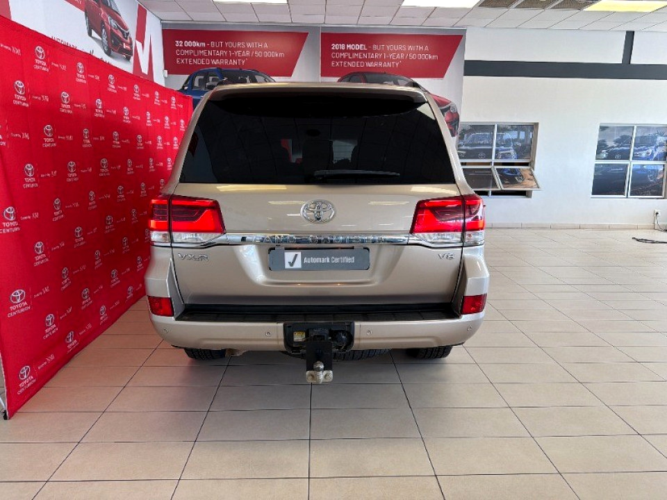 Toyota Land Cruiser 200 4.5D-4D V8 VX-R, image 2