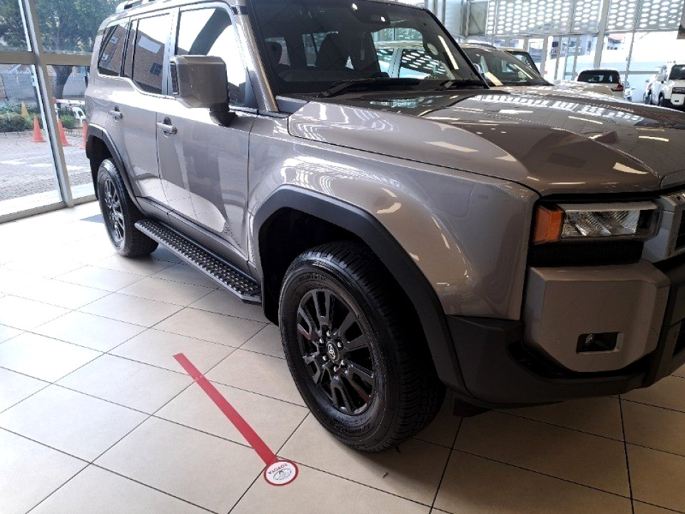 TOYOTA PRADO TX 2.8GD A/T, image 1