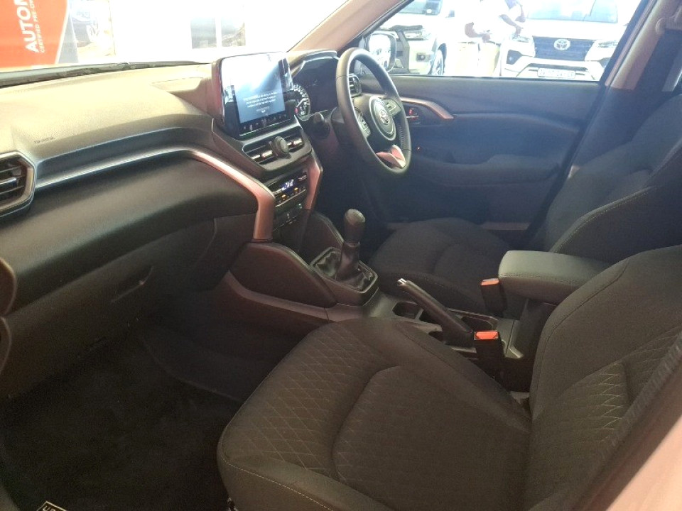 TOYOTA URBAN CRUISER 1.5 XR, image 2