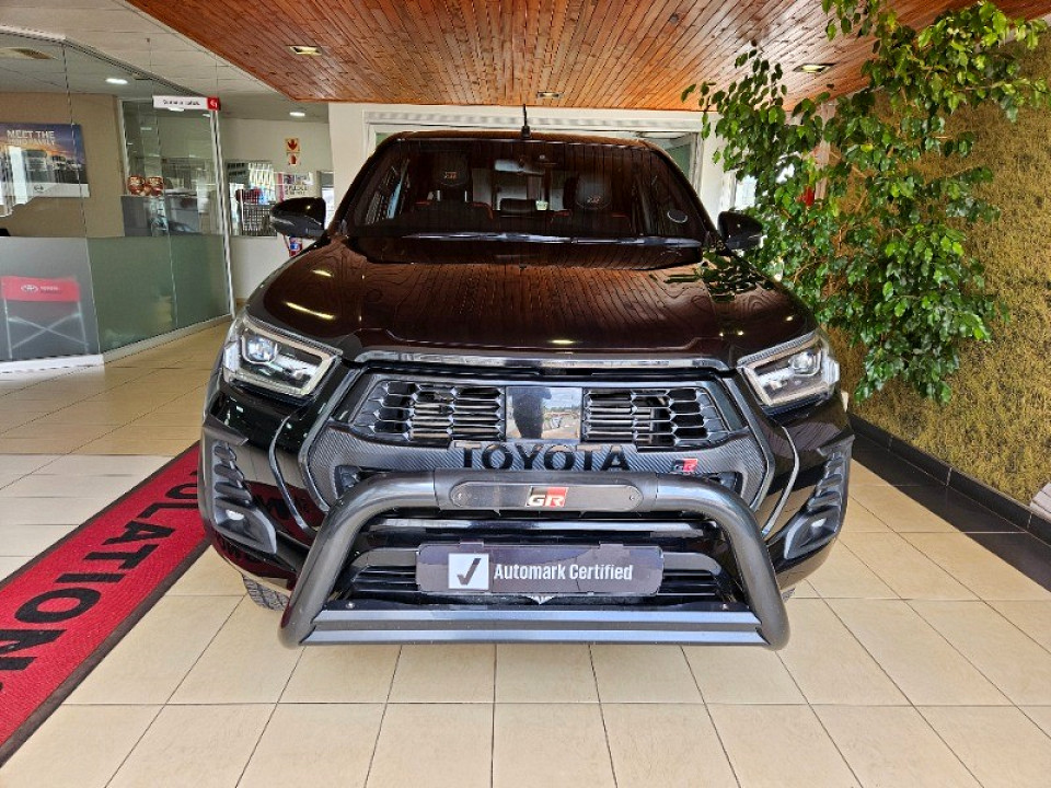 TOYOTA HILUX 2.8 GD-6 GR-S 4X4 A/T P/U D/C, image 2