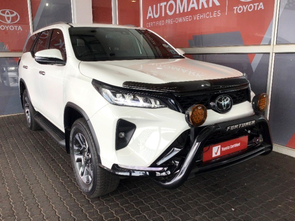 TOYOTA  FORTUNER 2.8 GD-6 4X4 VX A/T, image 1