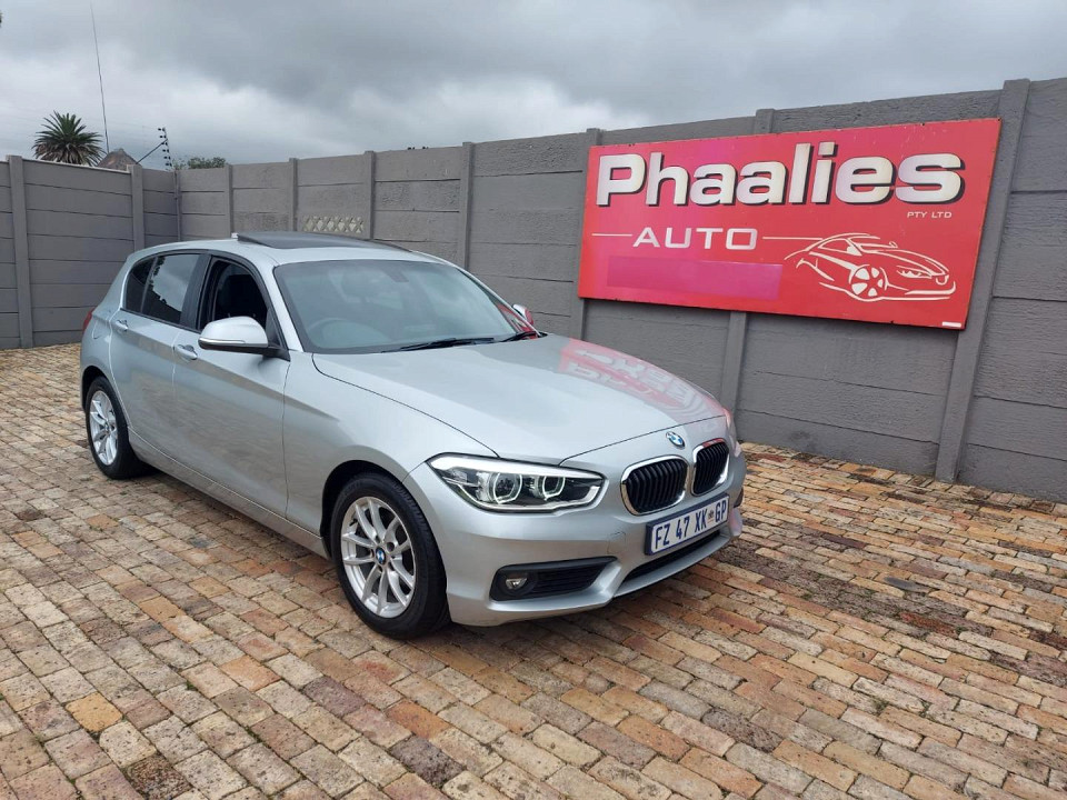 BMW 118i 5DR A/T (F20), image 1