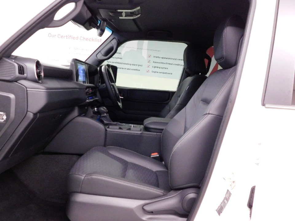 TOYOTA PRADO TX 2.8GD A/T, image 2