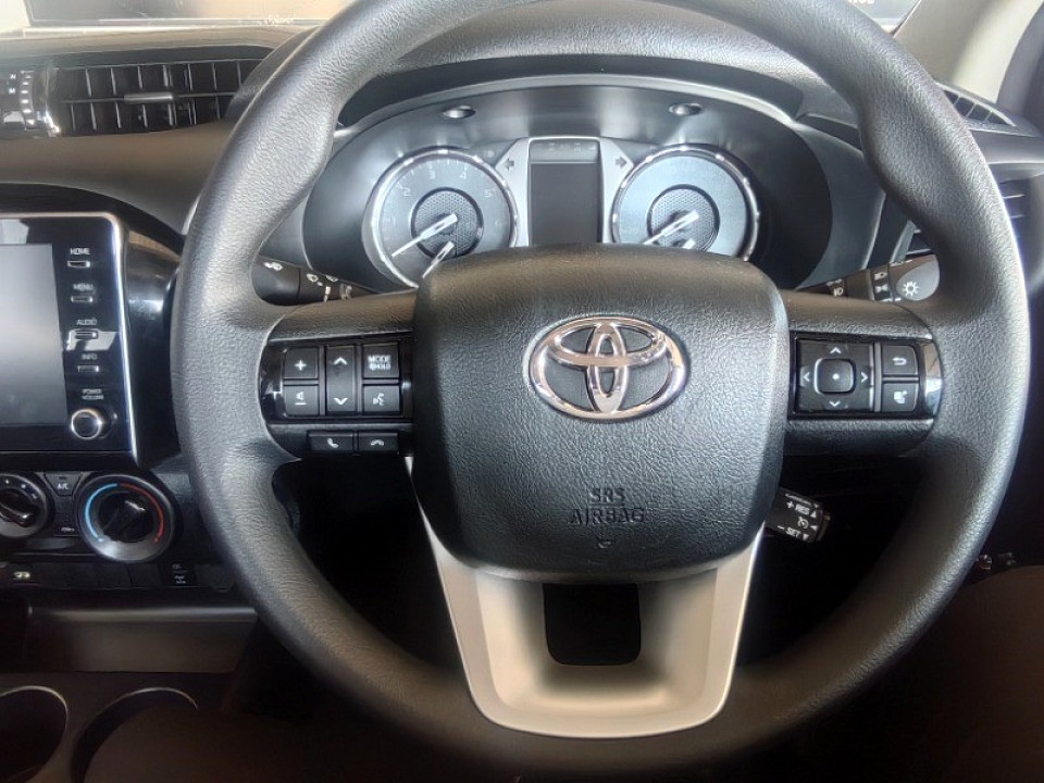 Toyota Hilux Double Cab  2.4GD6 RB Raider AT, image 2