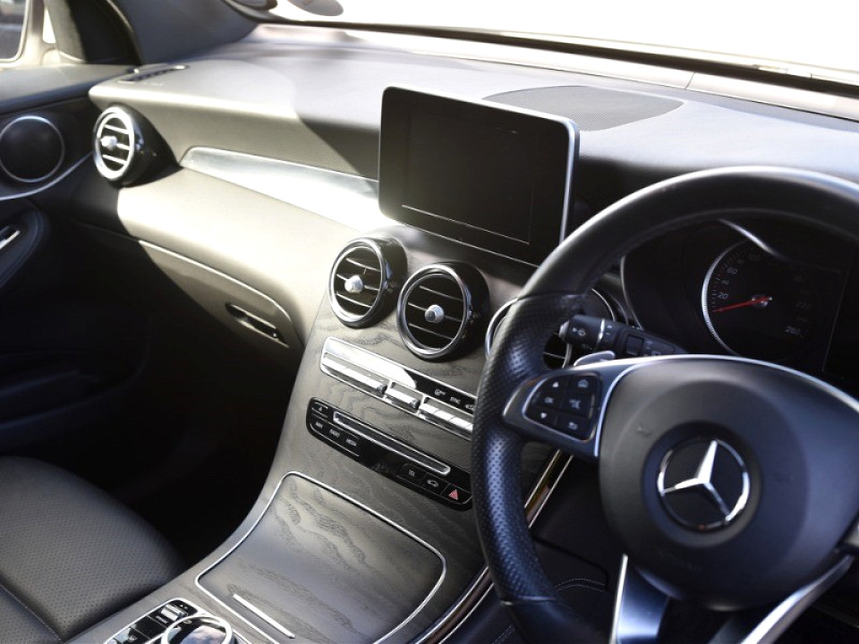 Mercedes-Benz GLC250 4Matic, image 2