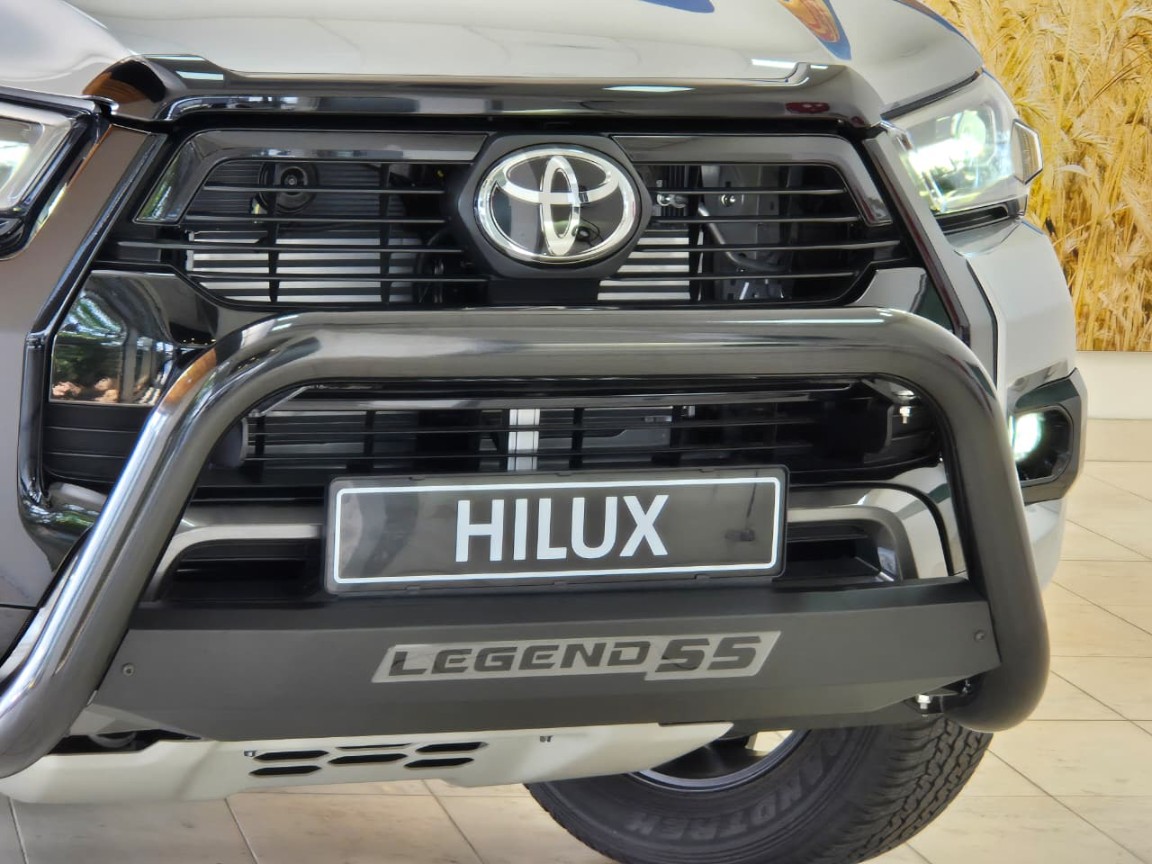 TOYOTA HILUX 2.8 GD-6 RB LEGEND 55 A/T P/U D/C, image 2