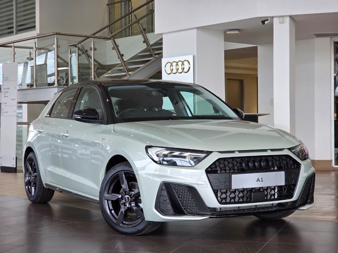 AUDI A1 SPORTBACK 30 TFSI BLACK EDITION S-TRONIC, image 1