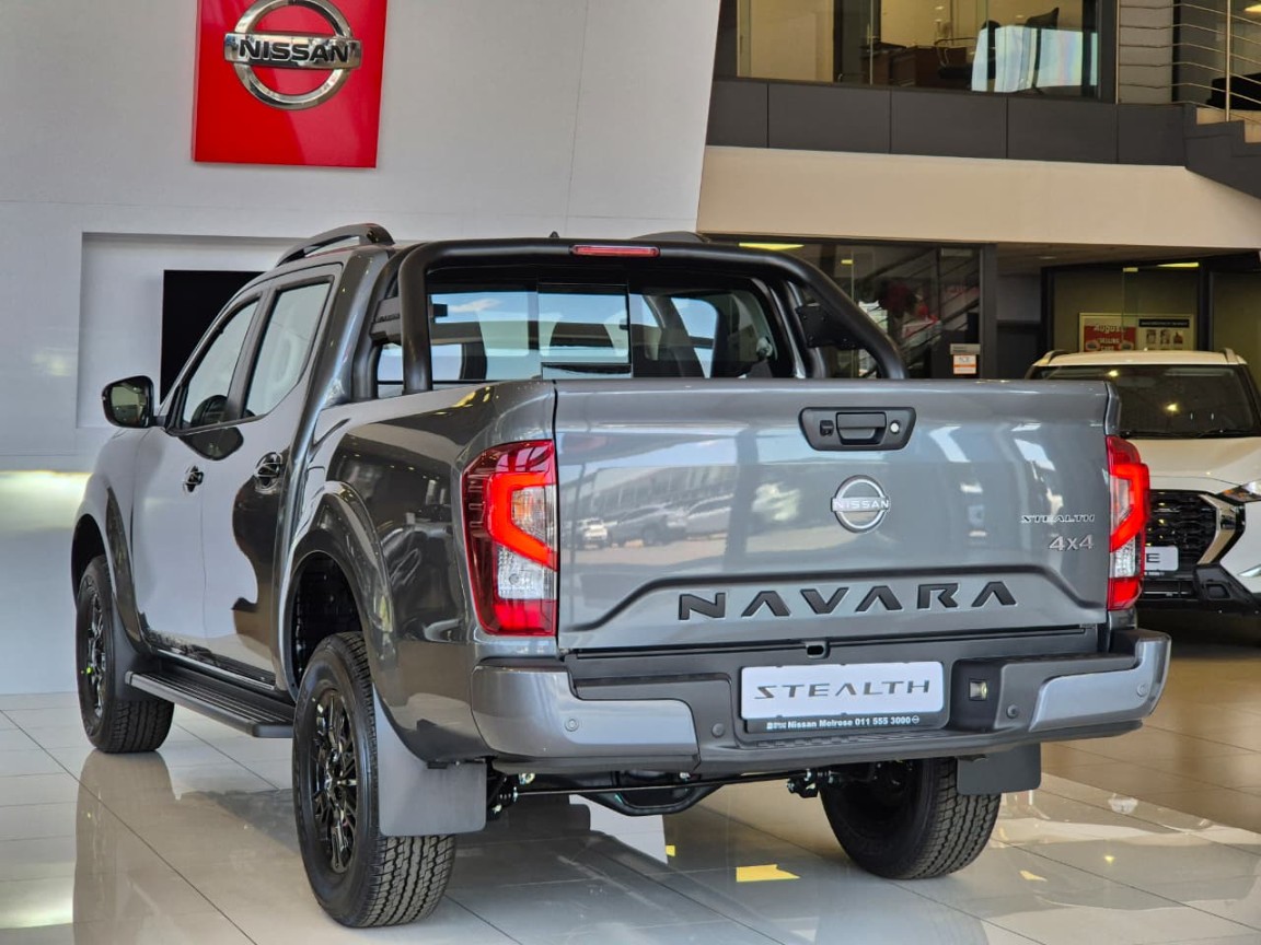 NISSAN NAVARA 2.5DDTI STEALTH A/T, image 2