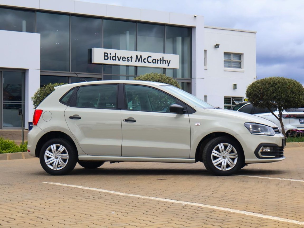 VOLKSWAGEN POLO VIVO 1.4 (5DR), image 1