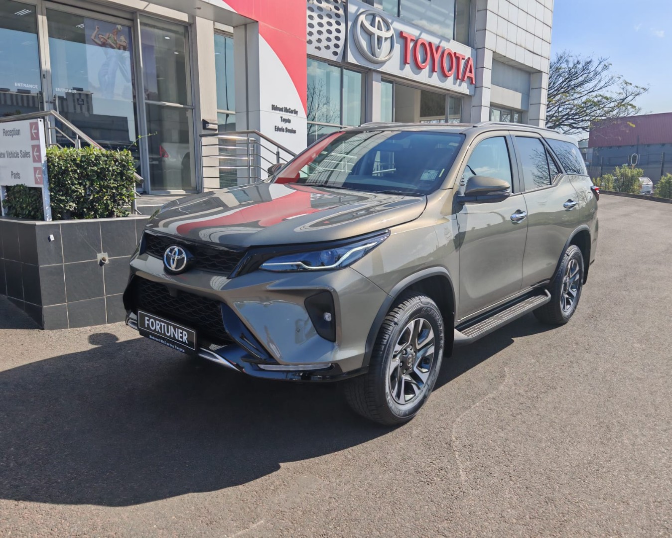 TOYOTA FORTUNER 2.4GD-6 4X4 A/T, image 1