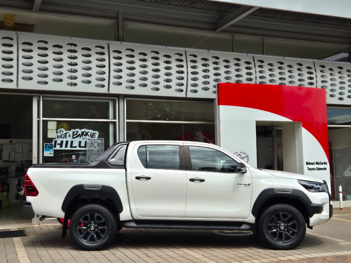 TOYOTA HILUX 2.8 GD-6 RB LEGEND RS A/T P/U D/C (MHEV), image 2