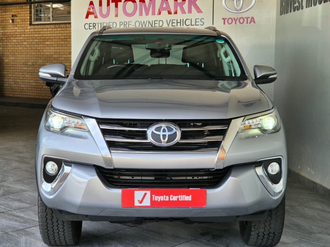 TOYOTA FORTUNER 2.8GD-6 R/B, image 2
