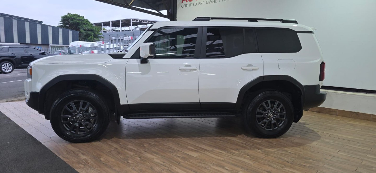 TOYOTA PRADO TX 2.8GD A/T, image 2