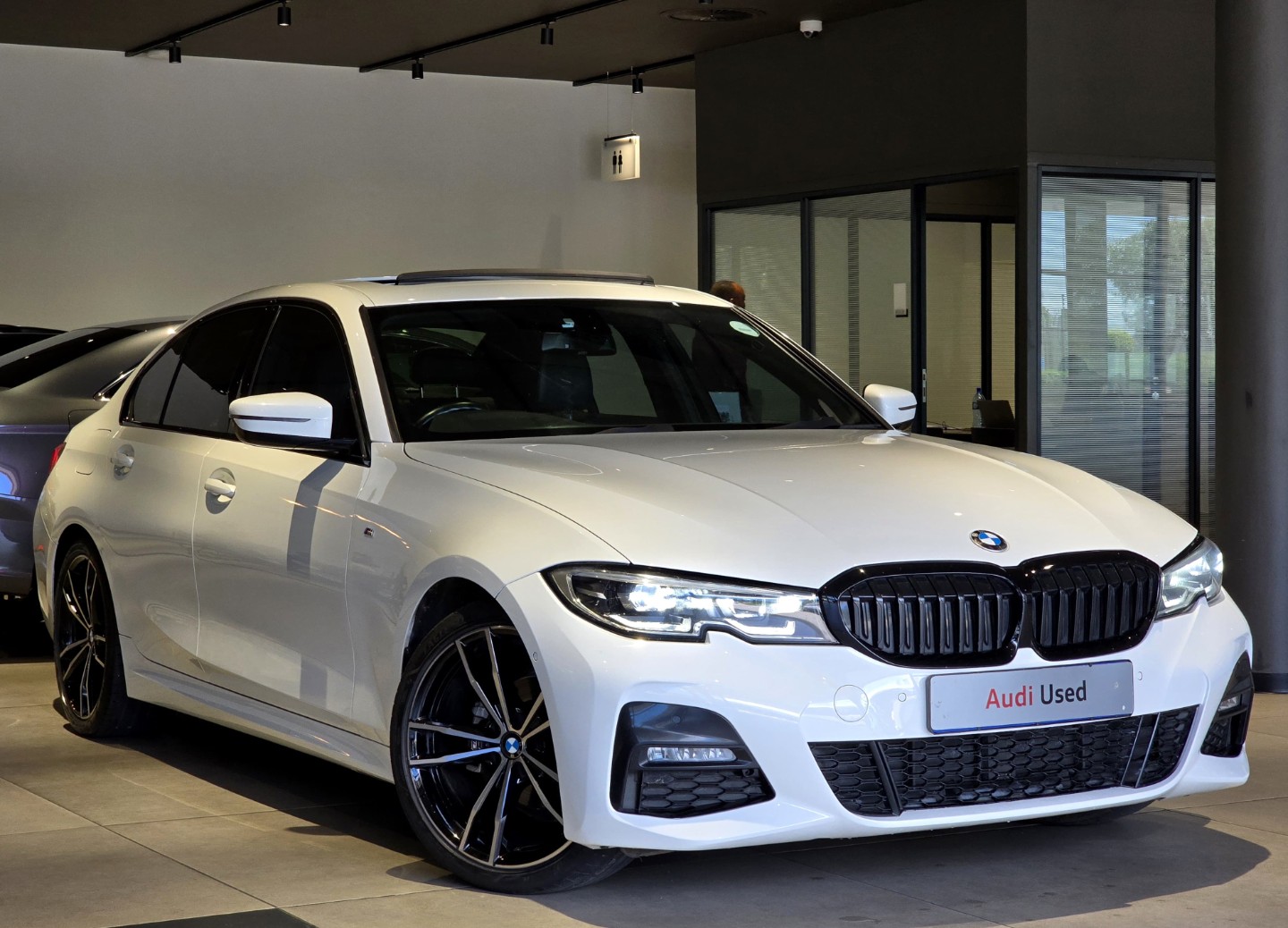 BMW 318i M SPORT A/T (G20), image 1