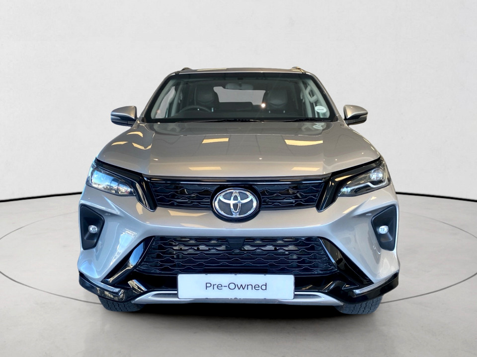 TOYOTA FORTUNER 2.4GD-6 4X4 A/T, image 2