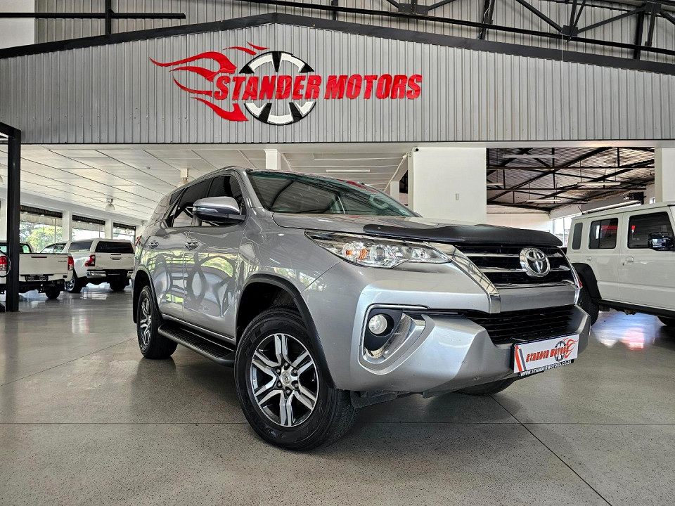 TOYOTA FORTUNER 2.4GD-6 R/B A/T, image 1