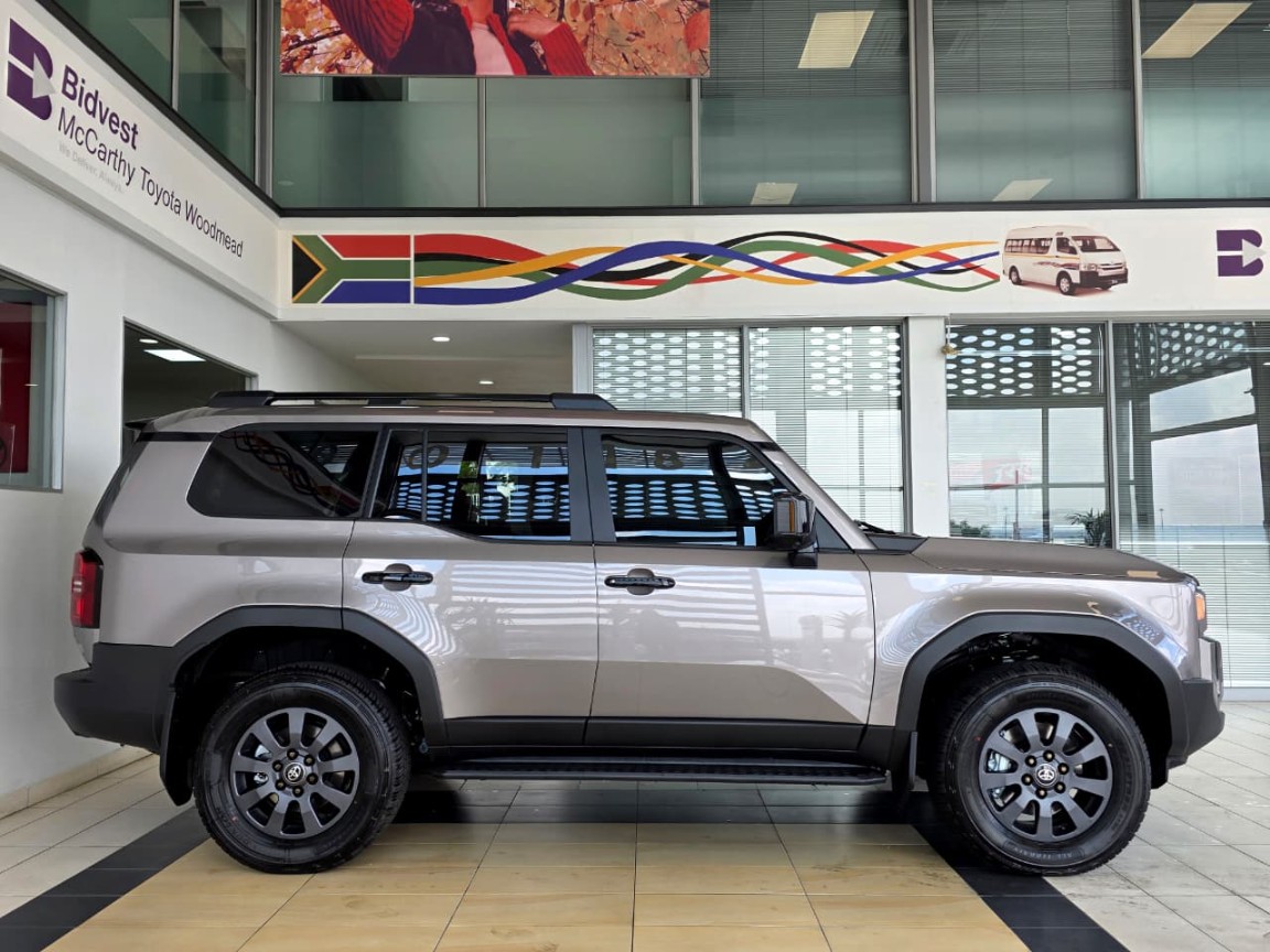 TOYOTA PRADO VX-R 2.8GD A/T, image 2