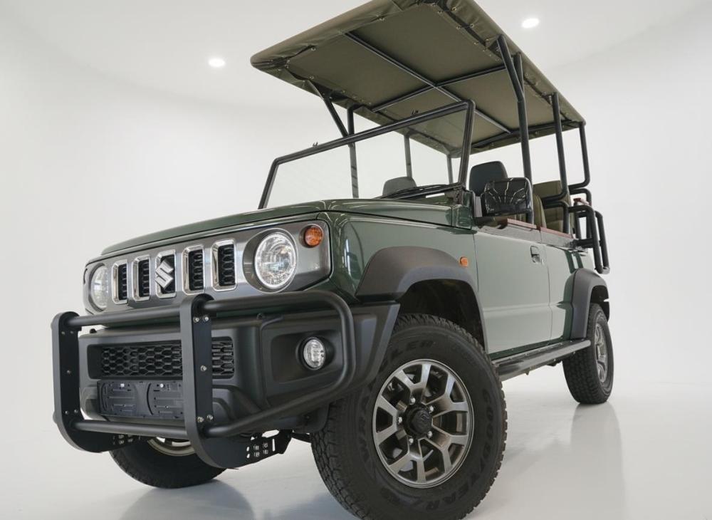 Suzuki Jimny 1.5 GLX Auto 5Dr, image 1