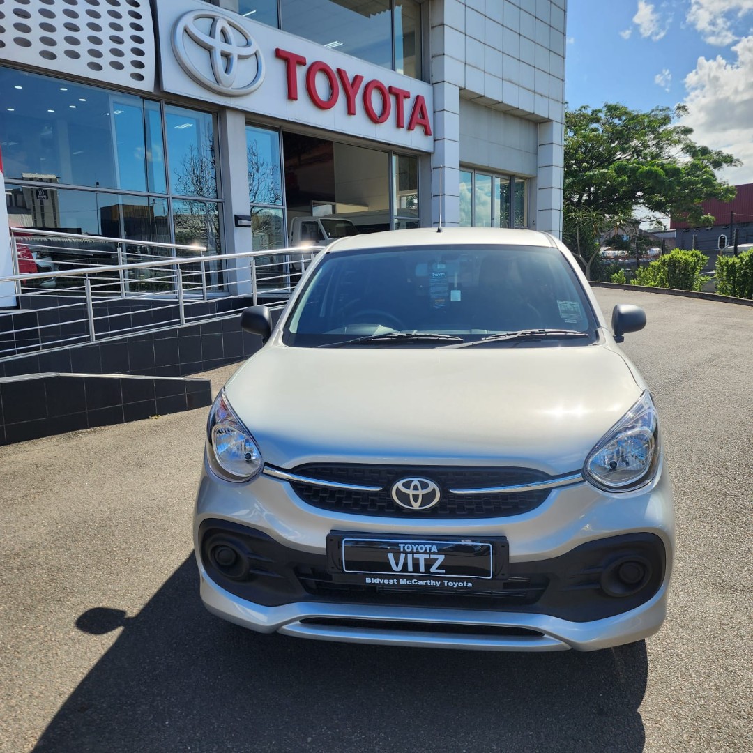 TOYOTA VITZ 1.0, image 2