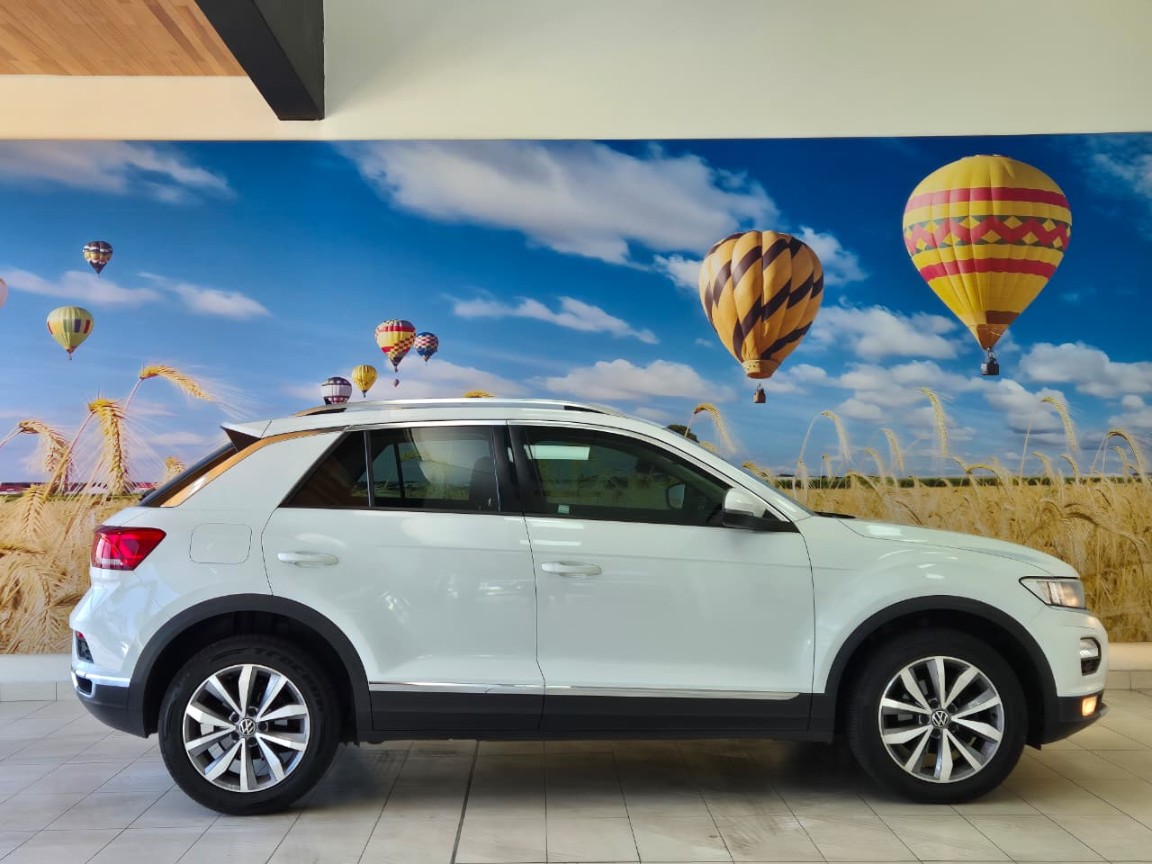 VOLKSWAGEN T-ROC 1.4 TSI DESIGN TIPTRONIC, image 1