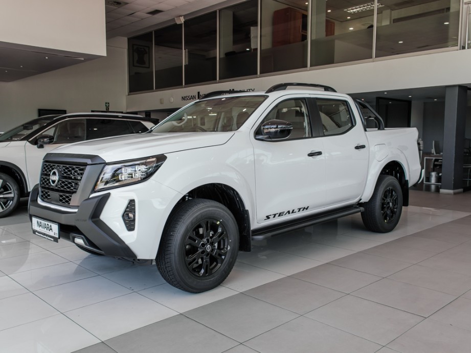 NISSAN NAVARA 2.5DDTI STEALTH 4X4 A/T, image 1