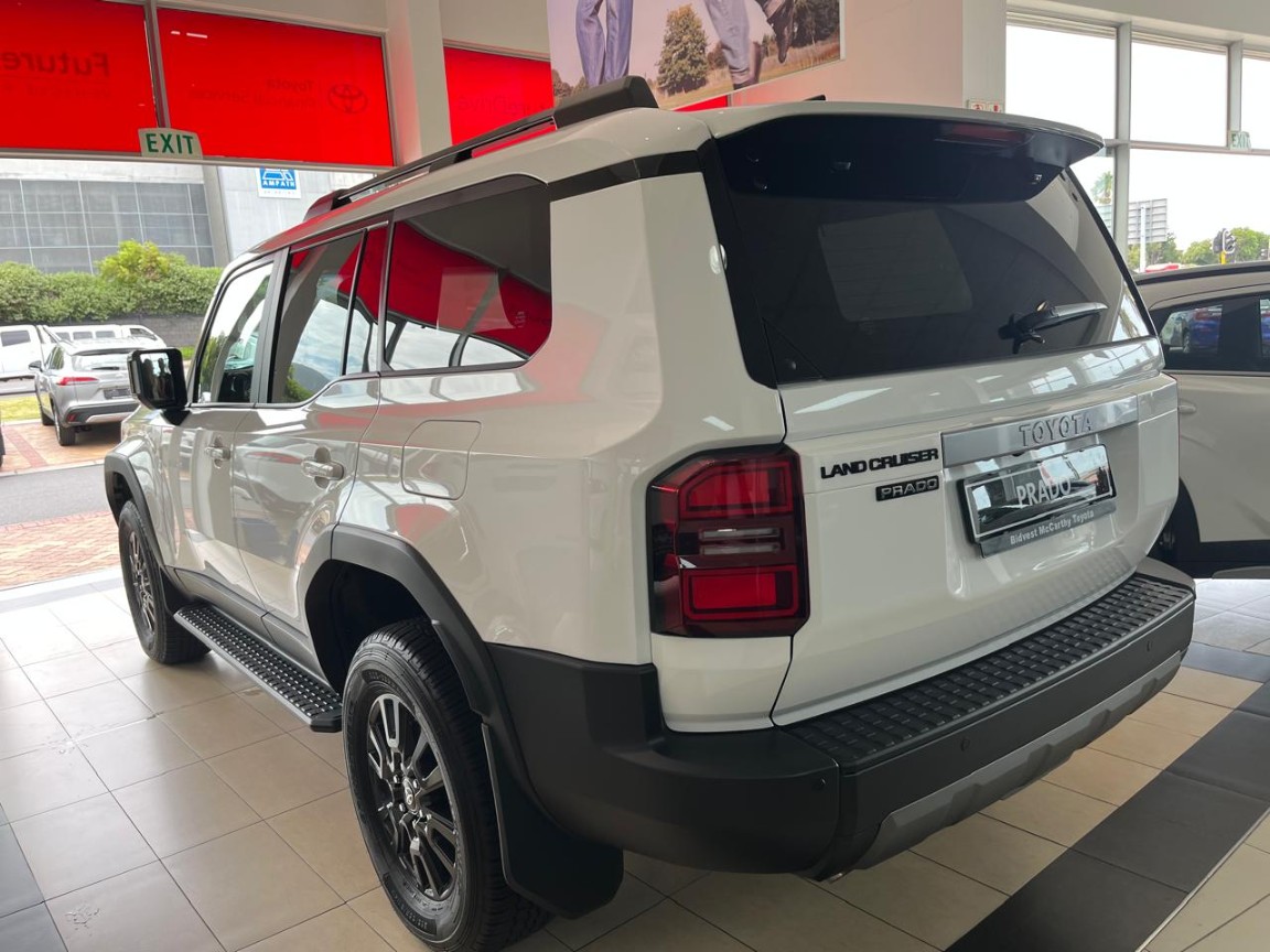 TOYOTA PRADO TX 2.8GD A/T, image 1