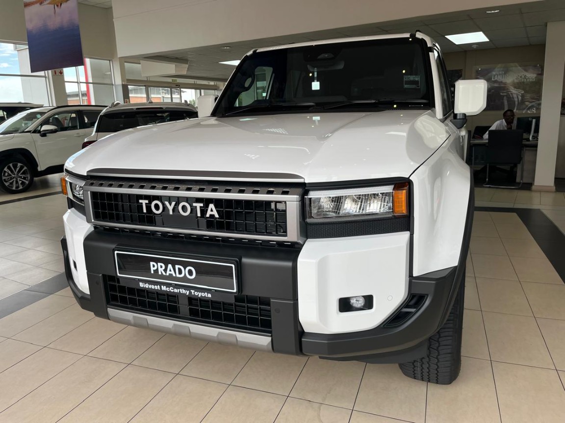 TOYOTA PRADO TX 2.8GD A/T, image 2