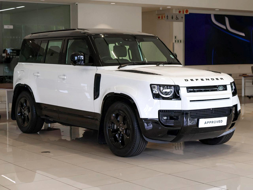 LAND ROVER DEFENDER 110 D300 HSE X-DYNAMIC, image 2