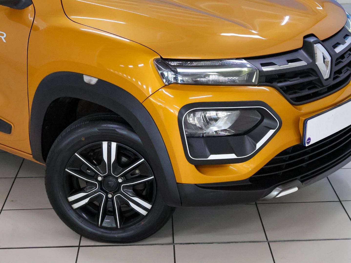 RENAULT KWID 1.0 CLIMBER 5DR, image 2