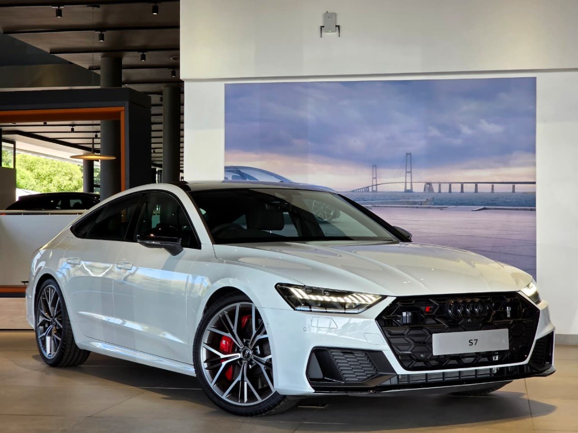 Audi S7 Sportback 3.0T FSI, image 1